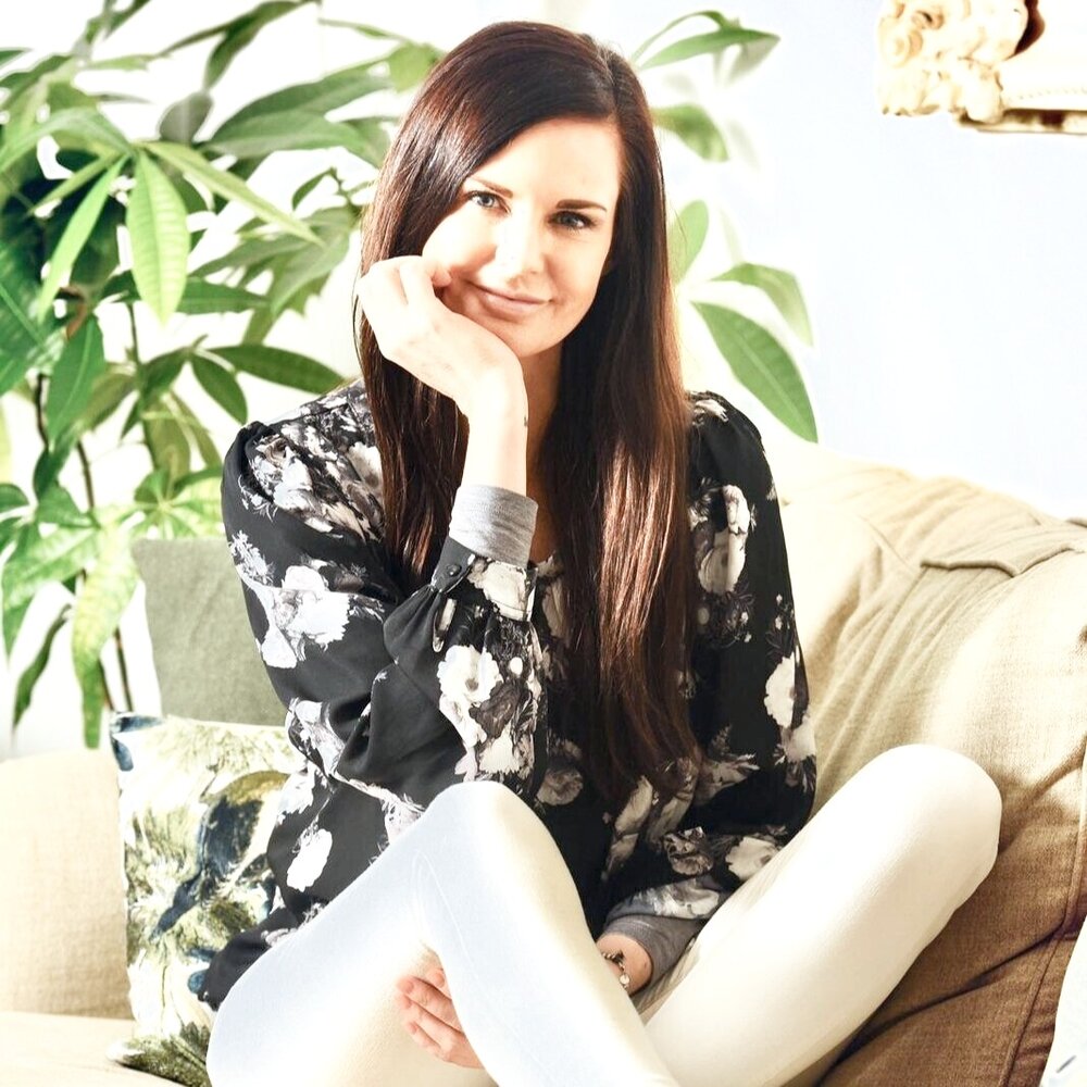 carolyne-sofa.jpg